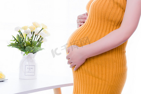 孕妇妈妈孕妈咪胎教三胎摄影图配图