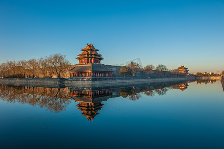 中秋节快乐摄影照片_北京夏天故宫角楼古代建筑摄影图配图