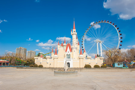 摩天轮夏天浪漫游乐场游览摄影图配图