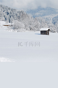 冬季背景图片_冬季的高山雪地背景