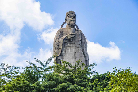 城市中午广西柳州柳宗元塑像公园在拍摄摄影图配图