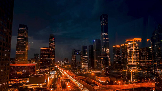 夜景北京cbd摄影照片_黑金北京CBD市中心国贸车流夜景