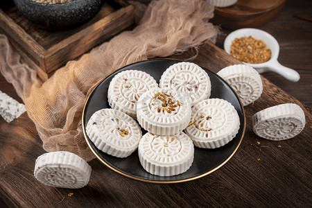 重阳节传统手工糕点美味薏米糕摄影图配图