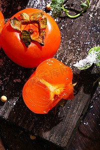 水过秋收柿子红柿特写摄影图配图