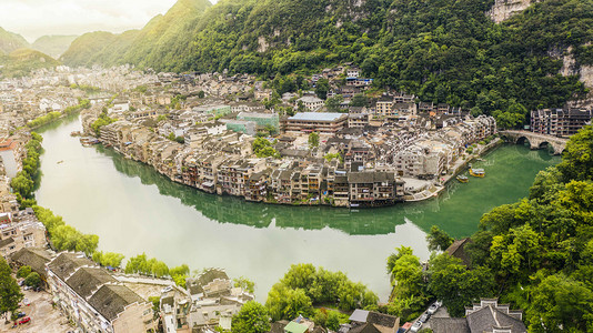 城市清晨贵州省镇远古城风光航拍河畔无人机摄影图配图