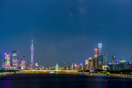 一线摄影照片_广州珠江一线城市建筑高楼夜景摄影图配图