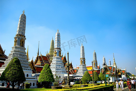 泰国晌午泰国皇宫旅游风光带宫殿摄影图配图