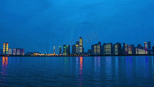 湖南长沙湘江市中心城市高楼夜景