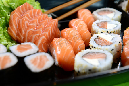 吃文化摄影照片_日本菜 三文鱼寿司和生鱼片