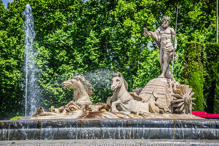 海王星 （奥尔德马德 neptuno 大道） 最著名的 l 之一喷泉