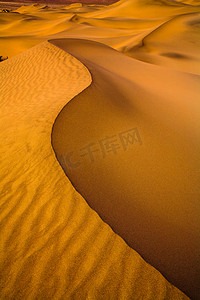 孤寂摄影照片_沙漠死亡之谷