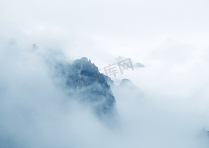 亚洲雪摄影照片_中国风景秀丽的黄山