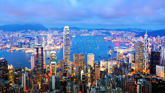 香港旅游摄影照片_香港黄昏港口城市夜景