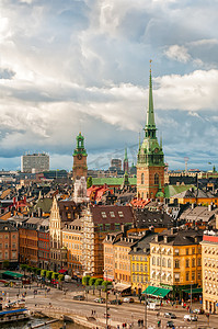 风景在屋顶的格姆拉斯坦和德国教会的斯德哥尔摩，瑞典