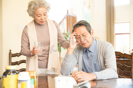 面部风水矢量图标摄影照片_妻子关心丈夫