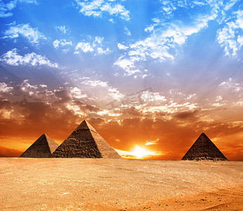piramide摄影照片_埃及金字塔