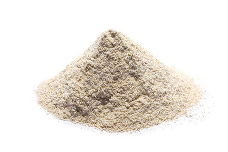 mi面粉摄影照片_孤立在白色背景上的桩全谷物大麦面粉