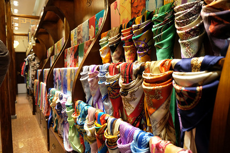 中国杭州丝绸店丝绸围巾销售.