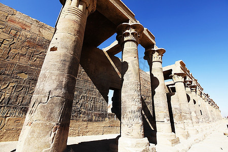 埃及人摄影照片_埃及埃德福的何鲁斯神庙。