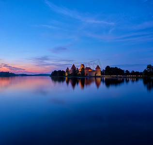  特拉凯城堡湖