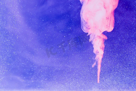 烟雾火焰摄影照片_粉红色烟雾火焰复制空间背景