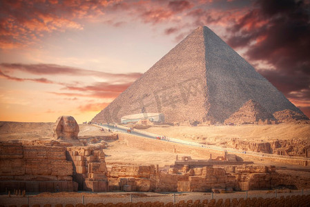 埃及旅游摄影照片_埃及吉萨大金字塔的图像。埃及吉萨金字塔。