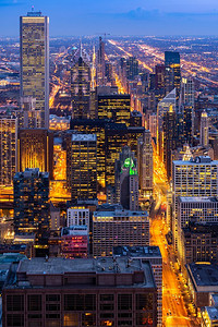 芝加哥摄影照片_鸟瞰图芝加哥天际线大楼在芝加哥市中心在伊利诺伊州芝加哥市的美国。看向芝加哥南部。