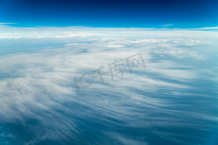 飞越美丽的地球云景观