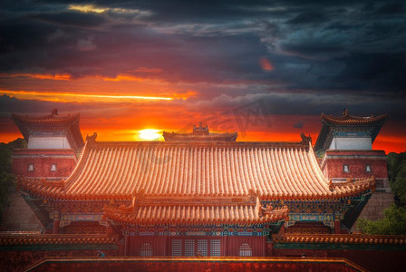 皇帝摄影照片_颐和园是皇帝们在北京郊区的避暑别墅。颐和园