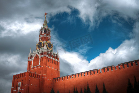 红场是俄罗斯的主要象征。莫斯科。心形的云彩。红场