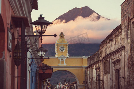 中美洲危地马拉安提瓜古城的殖民建筑