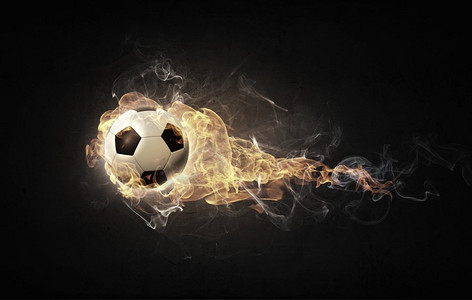热球。火光中的足球概念形象