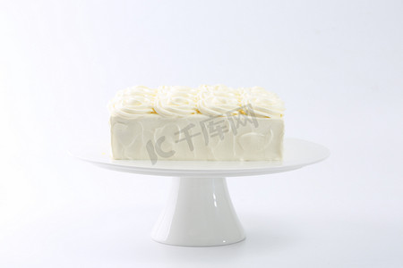 蛋糕店摄影照片_精致蛋糕糕点蛋糕店甜品生日