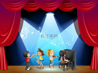 儿童音乐背景图片_孩子们在舞台上演奏乐器