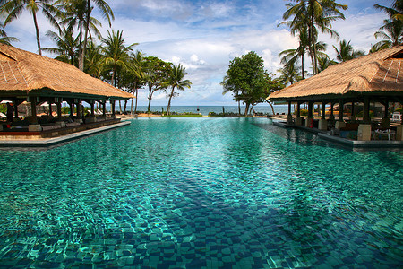 东南亚风光摄影照片_巴厘岛海边度假村