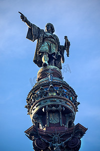 城市雕像摄影照片_西班牙巴塞罗那哥伦布指点雕像纪念碑