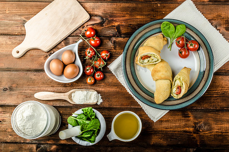 首页 calzone 卷