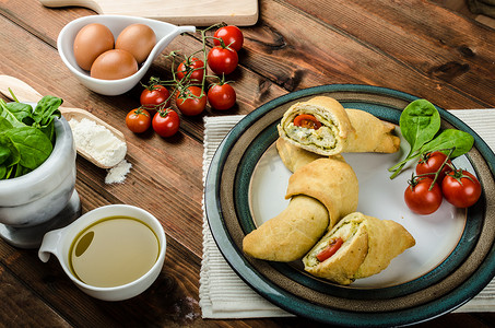 首页 calzone 卷