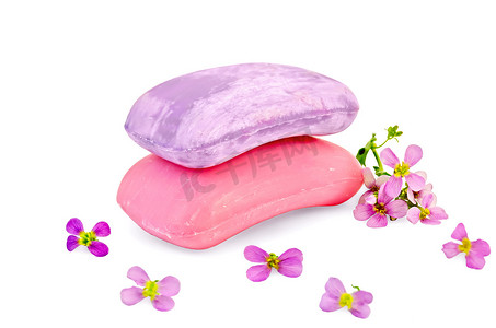 带花的肥皂粉色和淡紫色