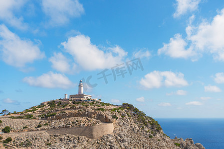 马尔福摄影照片_西班牙马略卡岛的 Formentor 灯塔