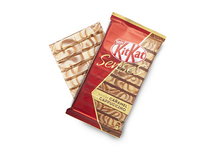 雀巢 KitKat 巧克力棒，饼干，碎