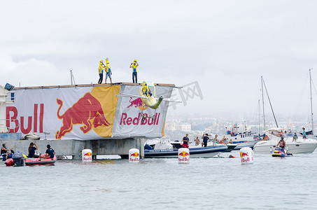 Red Bull Flugtag 上的 Air Banana 团队
