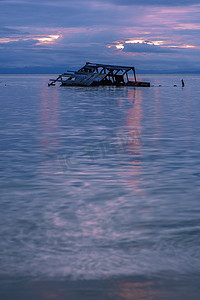 摩顿湾天阁露玛岛的沉船