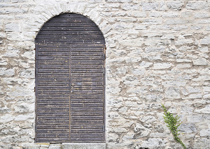 门在维斯比，哥特兰城墙