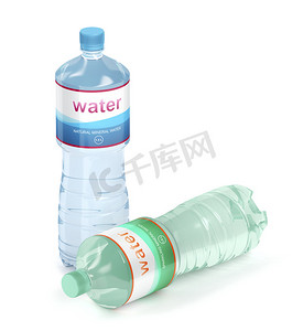 矿泉水瓶摄影照片_矿泉水瓶和苏打水瓶