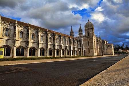 热巴摄影照片_葡萄牙里斯本热罗尼莫修道院。