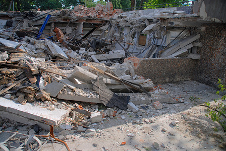 弗罗茨瓦夫的拆除商店朗多。