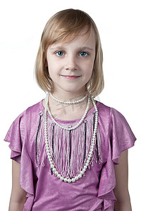 紫色礼服的小公主