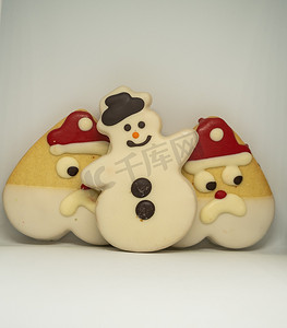 圣诞节对象形状的圣诞饼干。