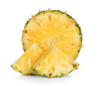 新鲜字体摄影照片_孤立在白色背景上的菠萝字体视图